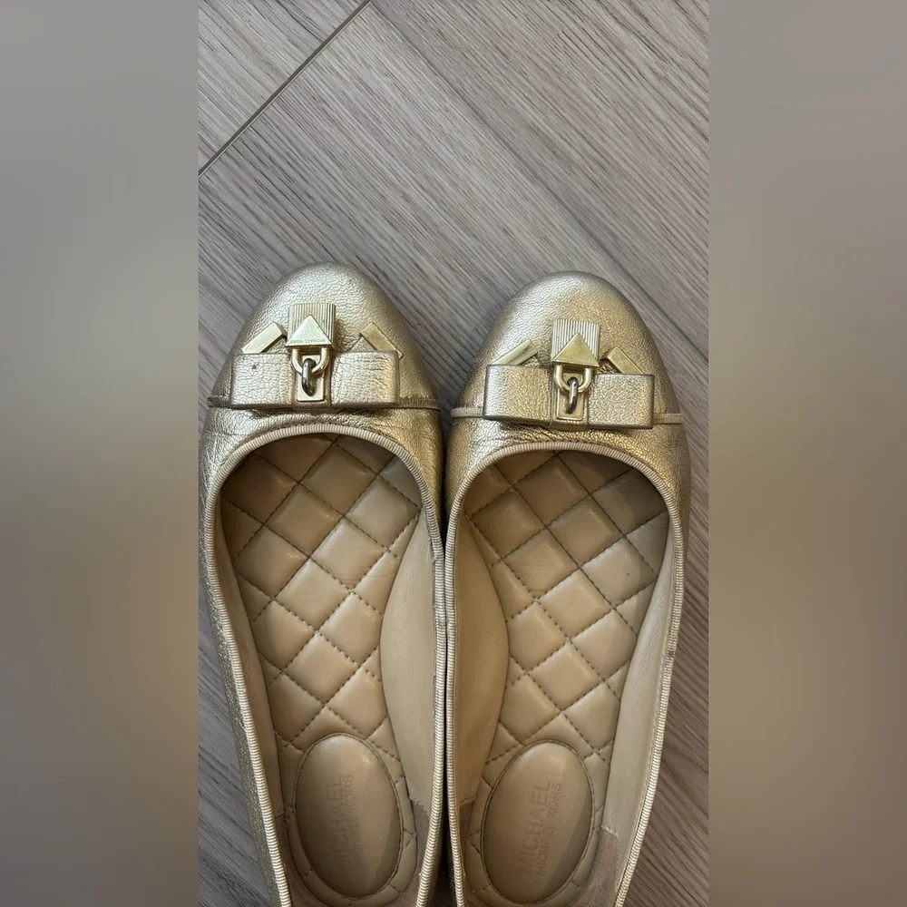 Michael Kors Honey Ballet flat in metallic gold size 5 - Picture 4 of 7